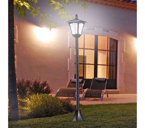 Luminaire solaire .